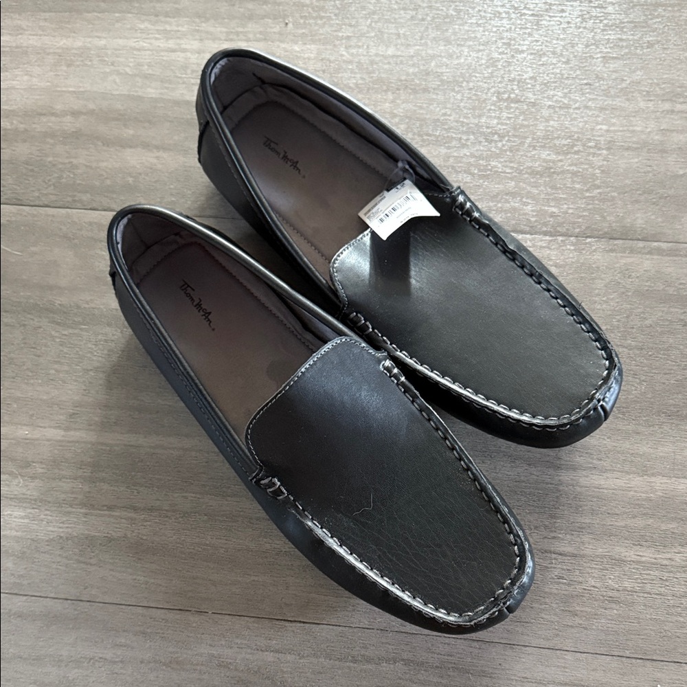 Men's Black Leather Loafers Thom McAn